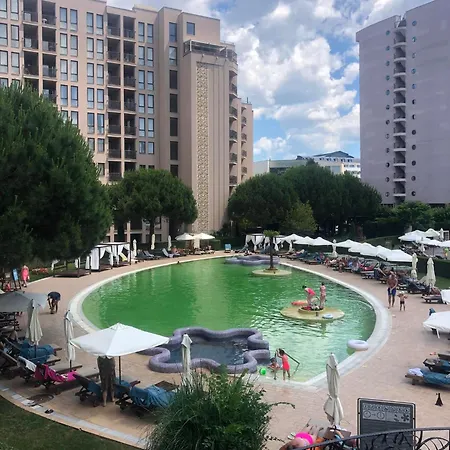 2 Bed, Royal Barcelo Apartmán Sluneční pobřeží