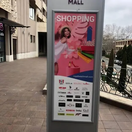 2 Bed, Royal Barcelo 阳光海滩