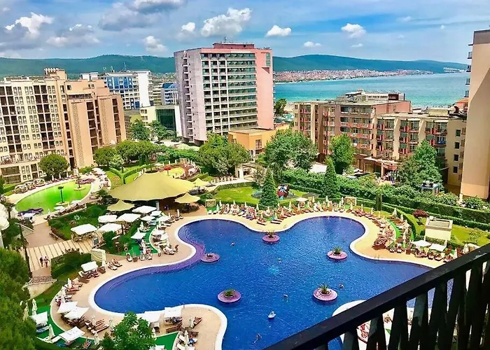 2 Bed, Royal Barcelo סאני ביץ'