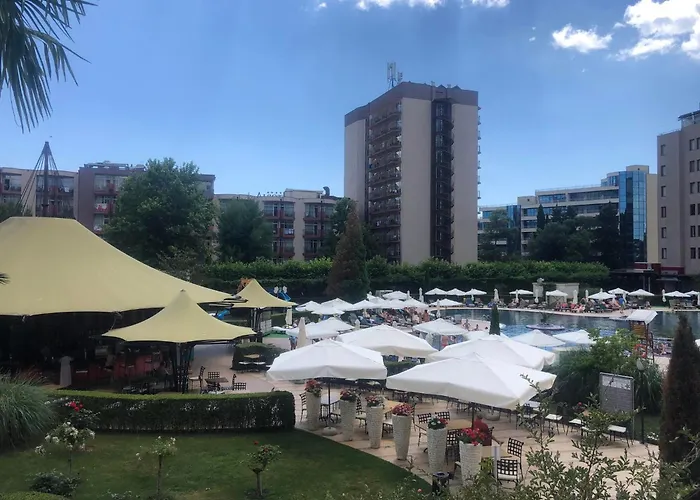 2 Bed, Royal Barcelo דירה *